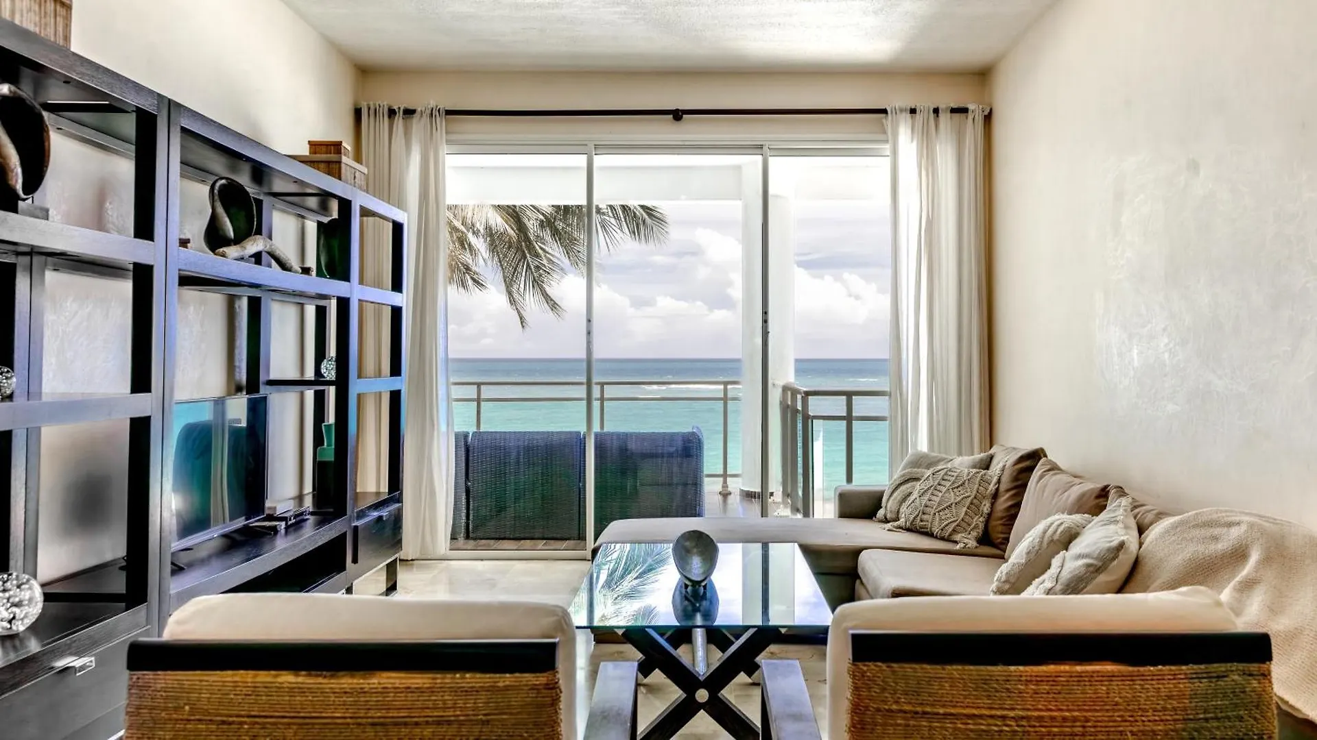 Watermark Luxury Oceanfront Residences Cabarete Apartahotel